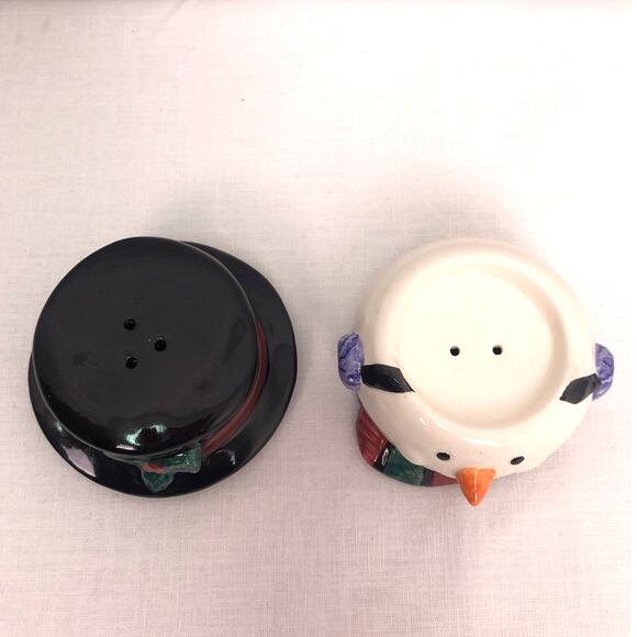 Omnibus Fitz and Floyd Hand Painted 90s Ceramic Snowman Salt Pepper Shaker Set - Picture 6 of 12